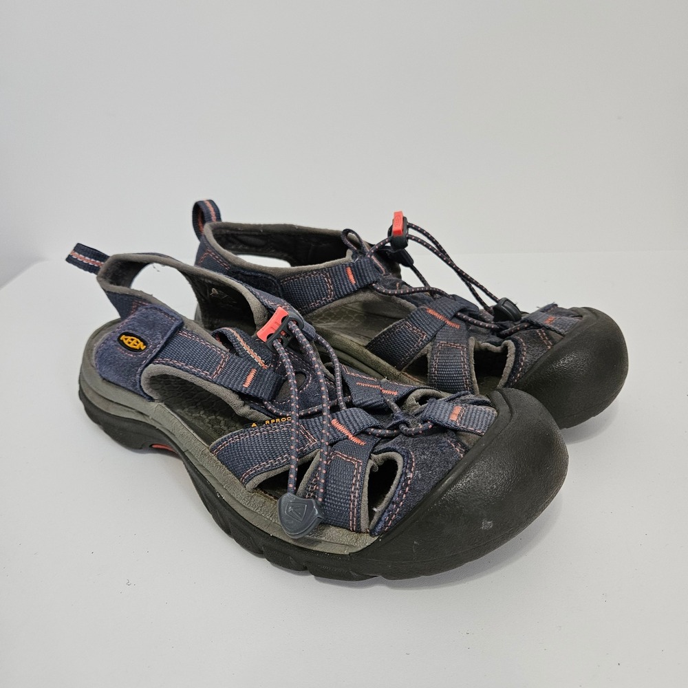 KEEN Newport H2 Sandals Womens 8.5 Navy Blue Coral Hiking Water Shoes Closed Toe